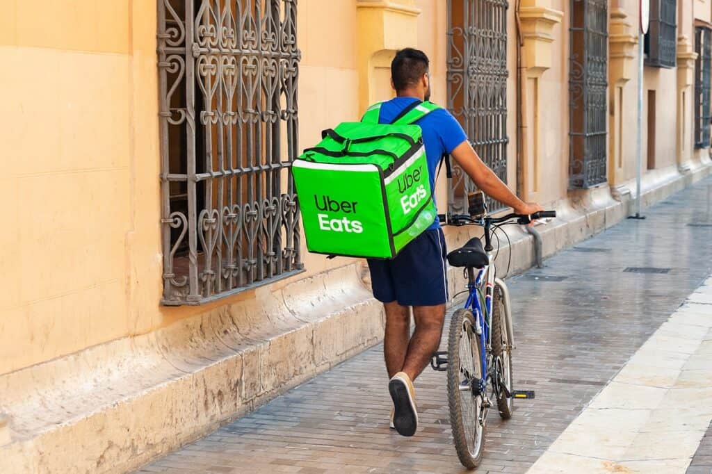How to Report Uber Eats Driver 1 Driver Image Uber Eats