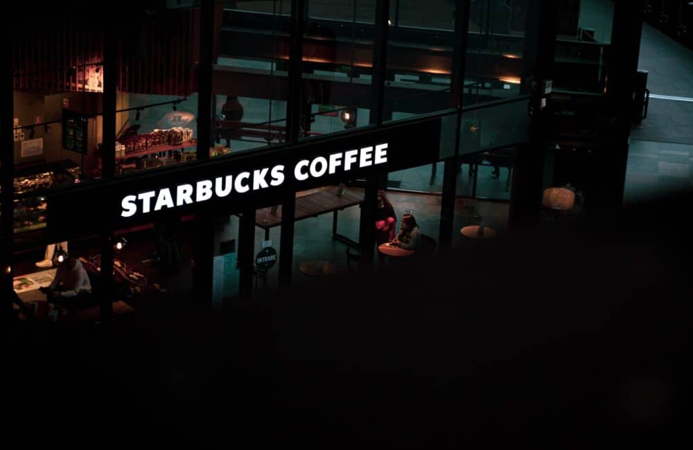 Which Starbucks Stores Are Closing? 1 Starbucks app