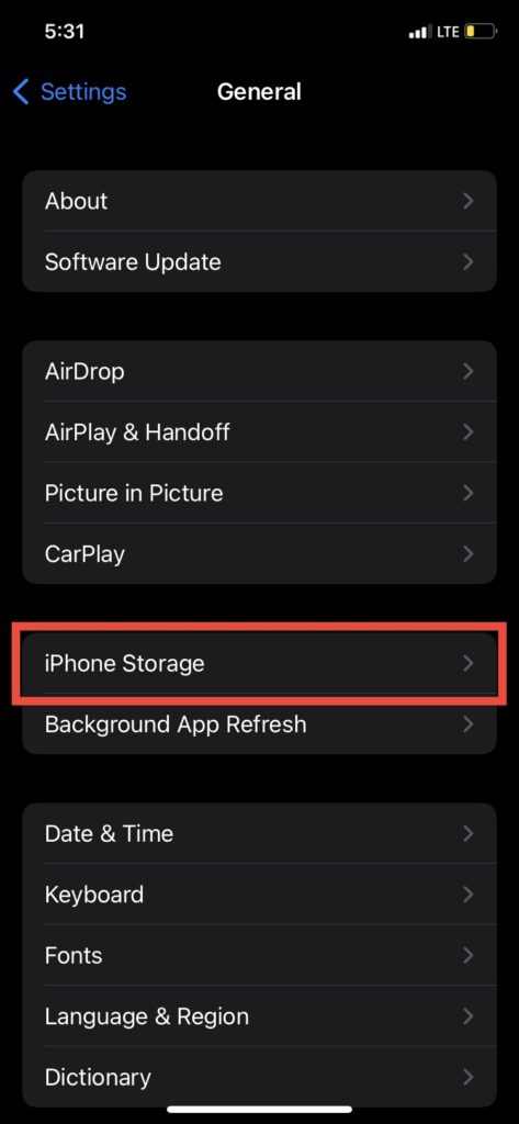 STEP2 앱 iPhone을 삭제하지 않고 앱 캐시를 지우십시오