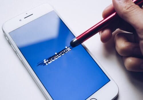 facebook feed not working