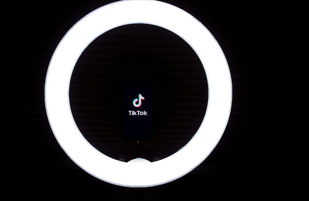Fix: TikTok Effects Not Working 1 tiktok filters effects